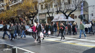 Θεσσαλονίκη: Εορταστικό ωράριο - Ανοιχτά την Κυριακή τα μαγαζιά