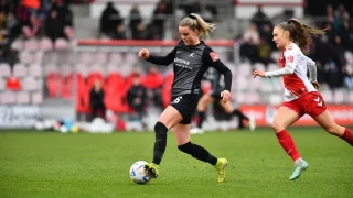 Ποινή-ντροπή σε άνδρα που βιντεοσκοπούσε παίκτριες στα αποδυτήρια