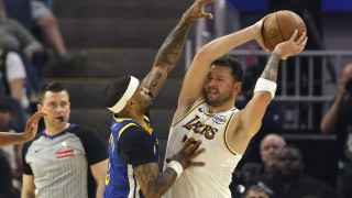 ΝΒΑ: Πάρτι γενεθλίων του Ντόντσιτς στο Γκόλντεν Στέιτ