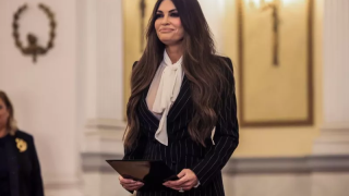 Γκιλφόιλ: «Θερμοπαρακάλεσε» τον Τραμπ να επισκεφτεί την Ελλάδα