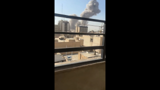 Τύμπανα πολέμου: Επιδρομή του Ισραήλ στο Ιράν-Μπαράζ εκρήξεων στην Τεχεράνη