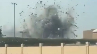 Συγκλονιστικό βίντεο: Η στιγμή που το Ιράν βομβαρδίζει αμερικανική βάση στο Μπαχρέϊν