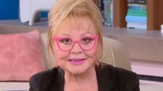 Στο νοσοκομείο από ταραμοσαλάτα η αστρολόγος Βίκυ Παγιατάκη