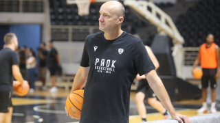 ΠΑΟΚ: Τέλος ο Γιούρι Ζντοβτς!