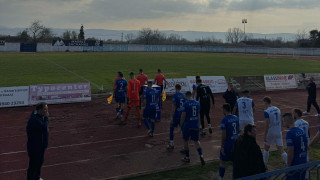 Επεισόδια στο ντέρμπι ΑΠΕΛ-ΑΕ Φιλύρου: Τραυματισμός παίκτη των φιλοξενούμενων και χαμός στις κερκίδες