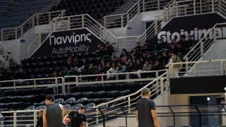 ΠΑΟΚ: Επίσκεψη του γυμνασίου Θέρμης στο «Παλατάκι» και ομιλία Μπουντούρη