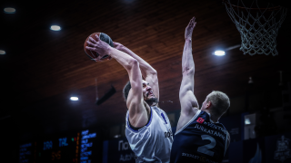 Ηρακλής: Έτσι «κάρφωσε» την Ταλ Τεκ-Οι στιγμές στο γεμάτο Ιβανώφειο