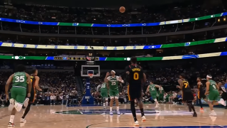 NBA: Ασύλληπτο καλάθι ο Κουμίνγκα-Έμειναν όλοι με ανοιχτό το στόμα!