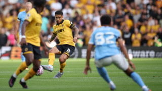 Premier League: Η Γιουνάιτεντ αγοράζει από Γουλβς που προετοιμάζεται για... Championship