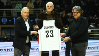 Ο ΠΑΟΚ βράβευσε τον Γιώργο Οικονόμου πριν τον σπουδαίο ημιτελικό με τη Μούρθια