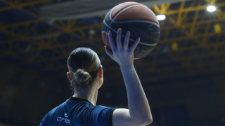 Stoiximan GBL: Ποιοι σφυρίζουν το ντέρμπι Άρης-ΑΕΚ