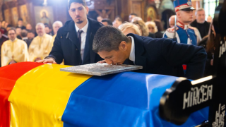 «Λύγισε» ο Ραζβάν Λουτσέσκου: «Ελπίζω να είσαι περήφανος»