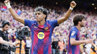 La Liga: Γιαμάλ κερνούσε, Φεράν Τόρες έπινε για την Μπαρτσελόνα