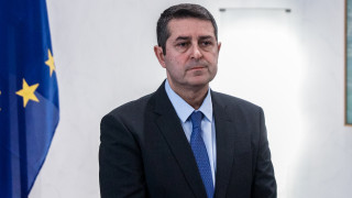 Παραμένει διασωληνωμένος ο Μυλωνάκης: Σταθερή η κατάστασή του