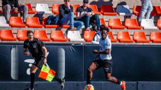 Νταβίντ Οτόρμπι: Το παιδί - ρεκόρ της Βαλένθια που μοιάζει με Γκουέδες, Βινίσιους