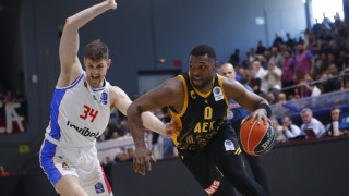 Η ΑΕΚ πέρασε από τη Γλυφάδα σπρώχνοντας κι άλλο τον Πανιώνιο στον υποβιβασμό