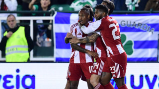 Απίστευτη γκάφα του Γέντβαϊ και 0-1 ο Ολυμπιακός με Μαρτίνς