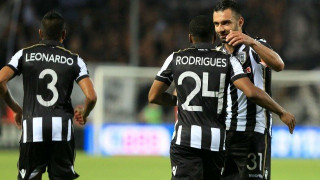 Αντί-Ροντρίγκες                     και αντί-Τζαβέλλας