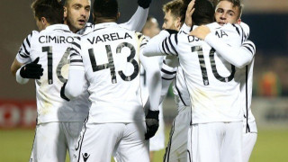 Πρόσω ολοταχώς                        και σε… μονόδρομο