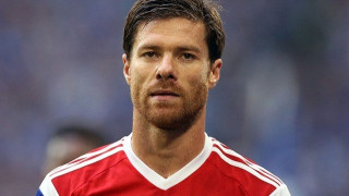 Κρεμάει τα παπούτσια του                               ο Τσάμπι Αλόνσο