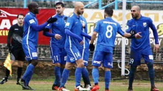 Διπλό κορυφής η   Λαμία με ανατροπή στο Γεντί Κουλέ