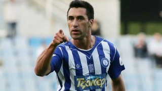 Εκτίει με Ξάνθη                                              ο Περόνε