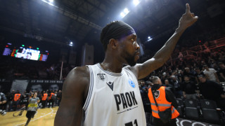 «Ο Μπέβερλι έκανε τη διαφορά και στις δύο πλευρές του παρκέ, ο ΠΑΟΚ μπορεί»