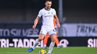 Σενάρια για Ντε Φράι: «Μάχη» Ολυμπιακού–Μπενφίκα για τον έμπειρο στόπερ