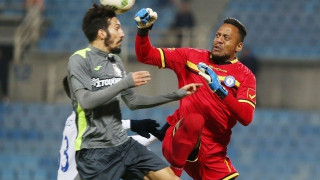 ΠΑΕ ΑΕΛ για Χουάντερσον: «Δεν πιάνει ούτε βαλσαμωμένο πουλί»