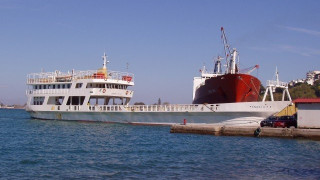 Πάτρα: Νεκρή γυναίκα που έπεσε στη θάλασσα από φέρι μπoτ (ΒΙΝΤΕΟ)