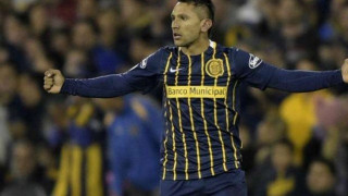 Παίκτης της Σεβίλλης                               ο Μοντόγια (pic)