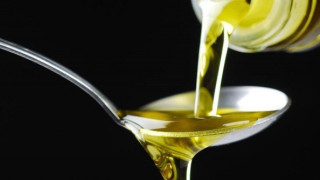 Δήμος Θεσσαλονίκης: Διανομή λαδιού σε άπορες οικογένειες από τα ΚΑΠΗ