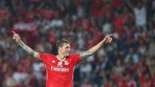 Στο «κόλπο» για                         Λίντελεφ η Τσέλσι