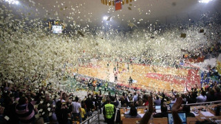 Το          θέλει       και      μπορεί    ο     Αρης