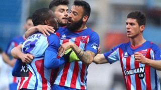 Με Μπεν ο Πανιώνιος            πέρασε το εμπόδιο της Λάρισας