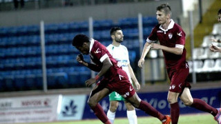 Δεν παίζει στην Τούμπα ο                      Φάρκας