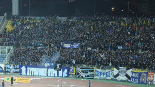 Σε απολογία Ηρακλής και                   άλλοι τρεις