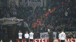 Το σόου της ασπρόμαυρης κερκίδας στο Γκελζενκίρχεν (vid)