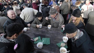 6.300.000 Έλληνες βρίσκονται στα δίχτυα της φτώχειας