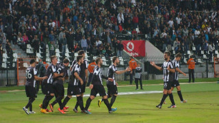 Ο ένας (ΠΑΟΚ) στο… «διάστημα»  και ο άλλος (Θρύλος) στη… «χαβούζα»