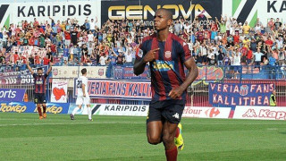 Το κορίτσι του Ντουμίτρου (pic)