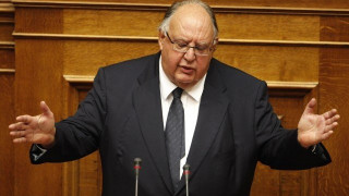 Πάγκαλος: «Ο Τσακαλώτος με τέτοια μούτρα θέλει και Σκάρλετ Γιόχανσον»