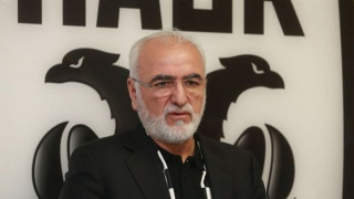 Το συμβολικό δώρο του Ιβάν Σαββίδη στον Σ.Φ. ΠΑΟΚ Νέας Υόρκης (vid)