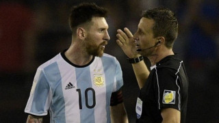 Η Μπαρτσελόνα στηρίζει         τον           Λιονέλ Μέσι