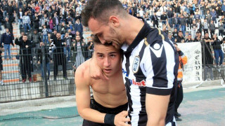 Τα «έδειξαν»                              οι Έλληνες