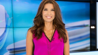 Η Πόπη Τσαπανίδου για καφέ      με τις κόρες της (ΦΩΤΟ)