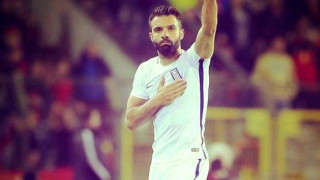 ΄Η μιλάς        ξεκάθαρα ή          γίνεσαι ασόβαρος