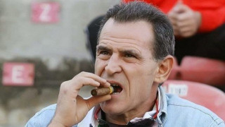 Τετ-α-τετ Πανόπουλου-Καραολάνη για...     συγχώνευση