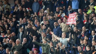 Εφιάλτης εντός και εκτός αγωνιστικού χώρου για Άρσεναλ (pic&vid)