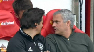 Τα συνθήματα των οπαδών της Γιουνάιτεντ που... ξένισαν τον Ζοζέ